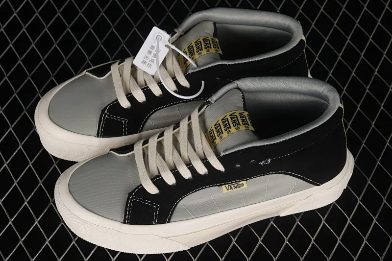 All categories Vans Vans series Vans Mid Vans China Vans Th Snake Trail Lx joint model China casual sneakers VN0A4UWR26M